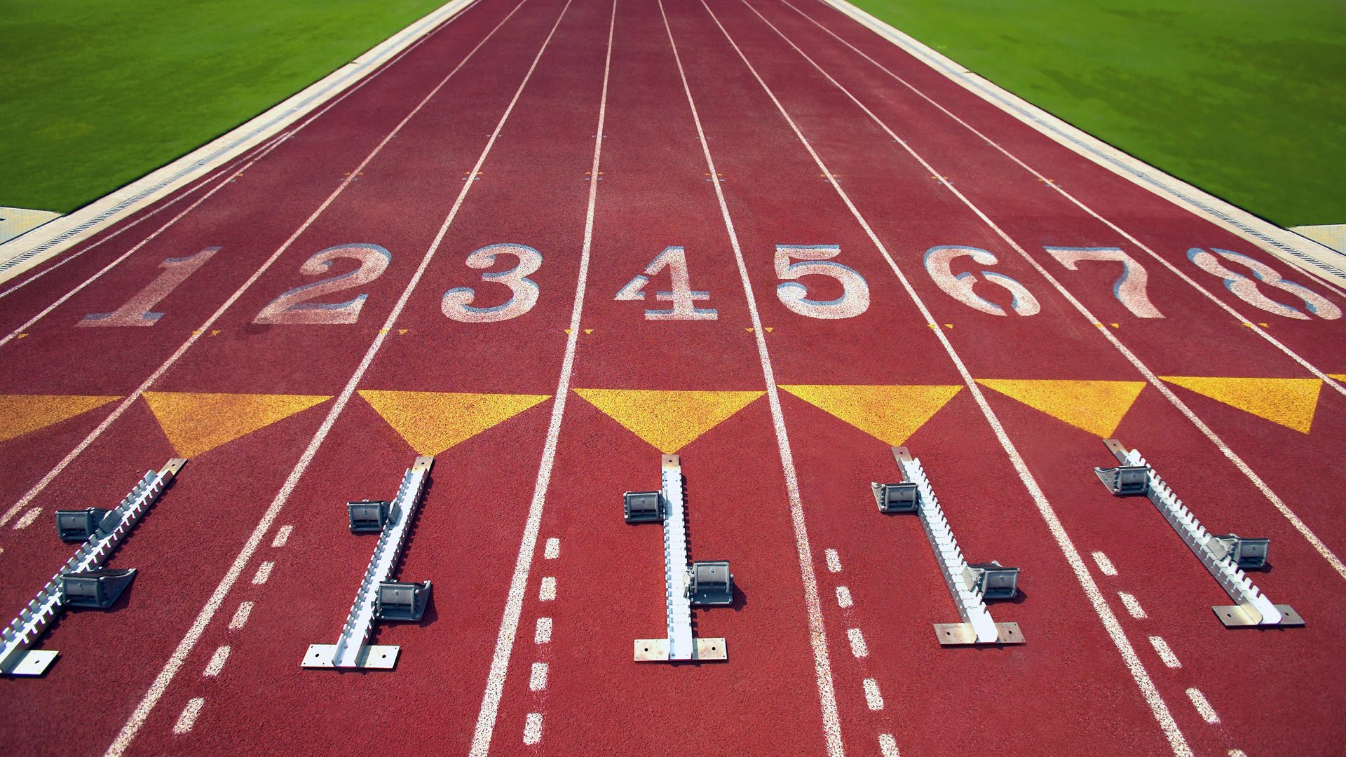 根据你提供的内容,我直接生成以下标题,,顺着你的关键词,我摸到了这篇文章的模样
